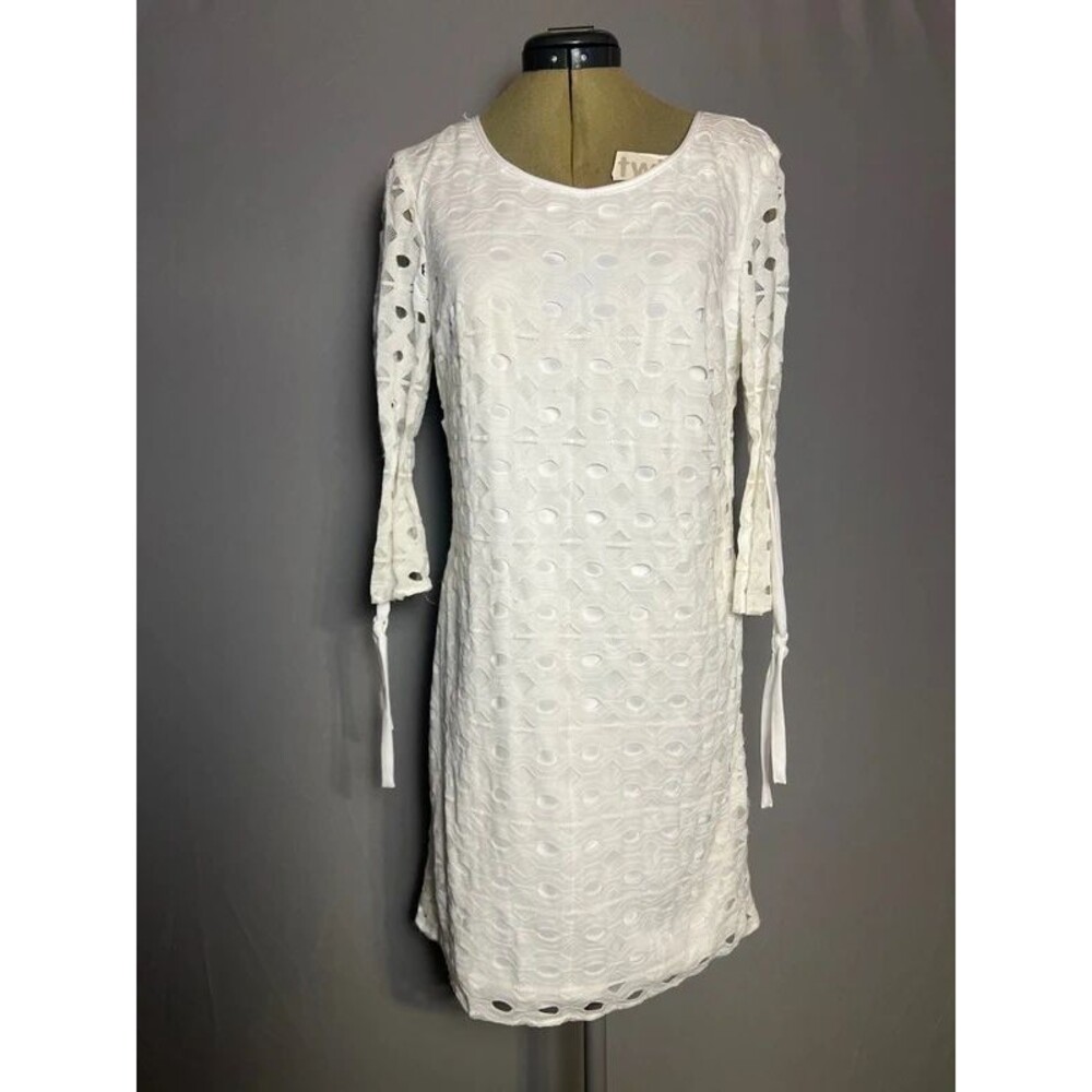 R&K Women's 10 White Eyelet Shift Dress 3/4 Sleeve Cutout